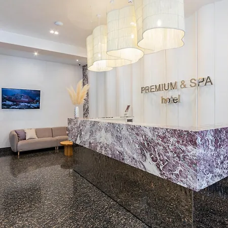 Premium & * בוקובל