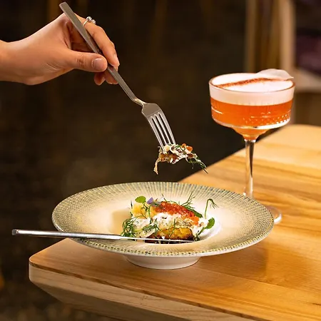 Premium & ホテル バコヴェル