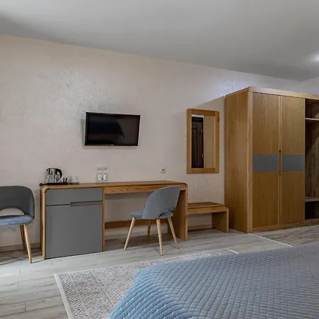 Premium & Hotel *