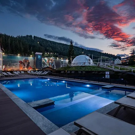 ホテル Premium & *