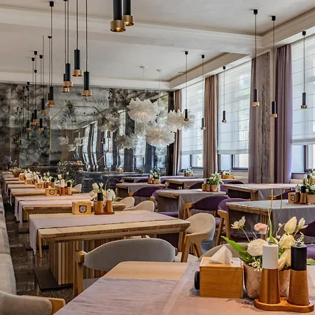 ホテル Premium & バコヴェル