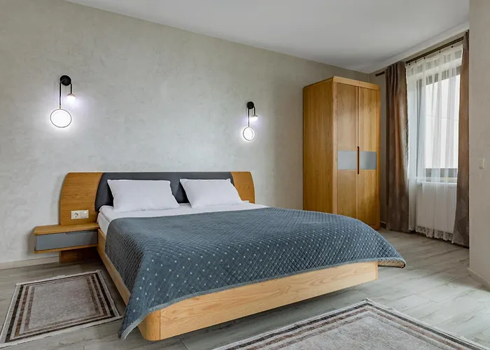 Otel Premium & Bukovel