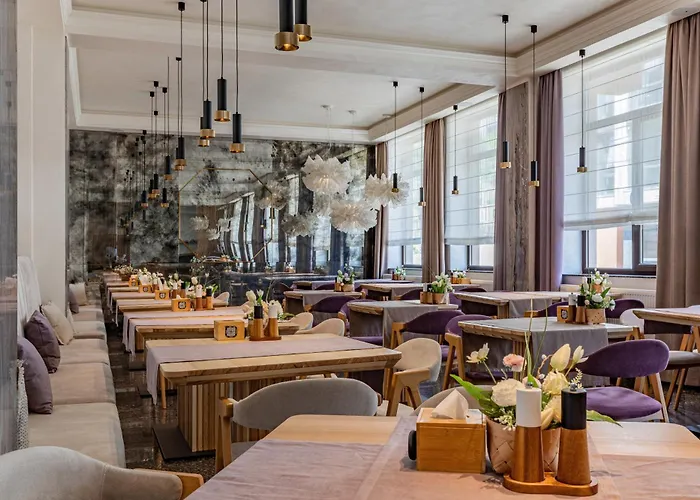 Otel Premium & Bukovel