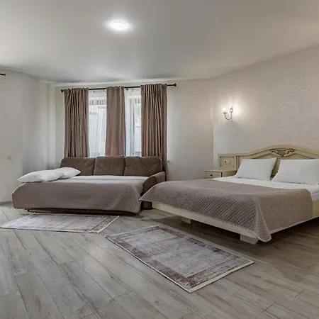 Premium Hotel